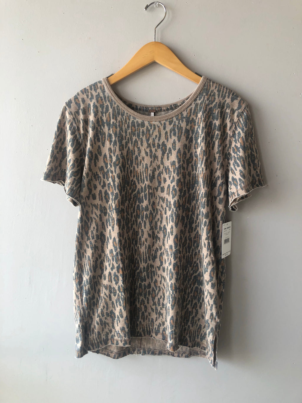 FREE PEOPLE Print TOURIST CrewNeck Tee Top