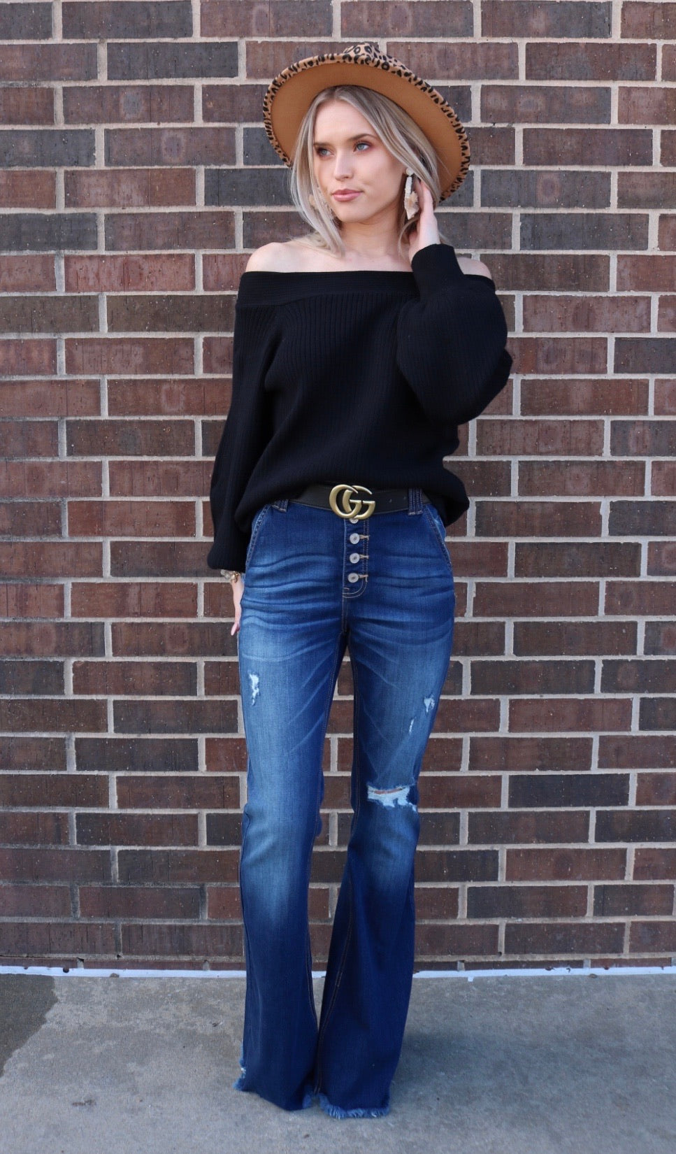 STELLAR OffShoulder BlousonSleeve RibKnit Top