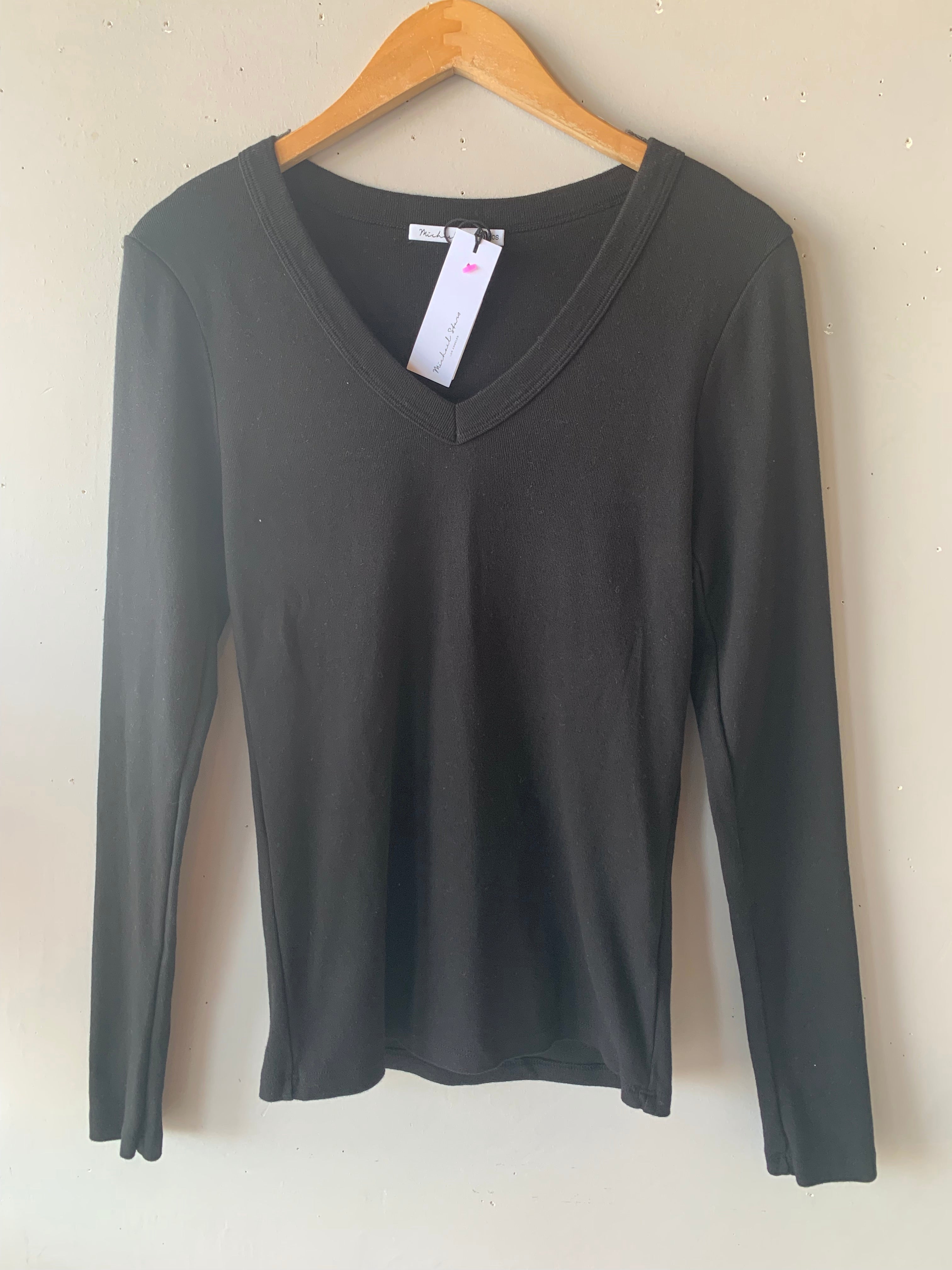 MICHAEL STARS V~Neck LAYLA 1 x 1 RibKnit Tee