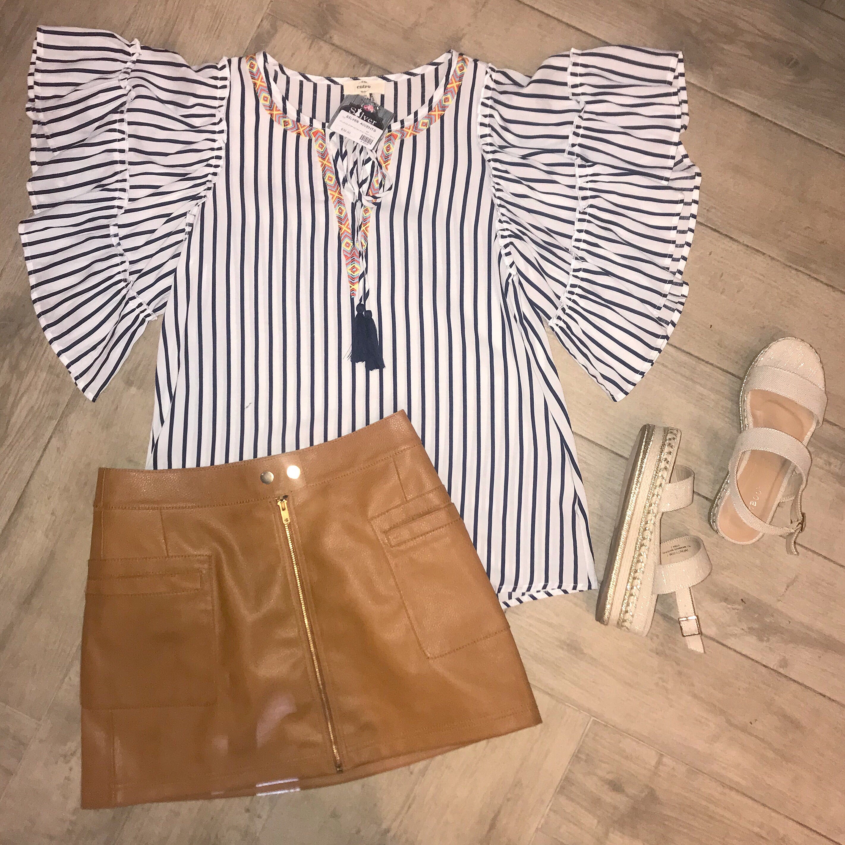 HILLSIDE Stripe Aztec Top
