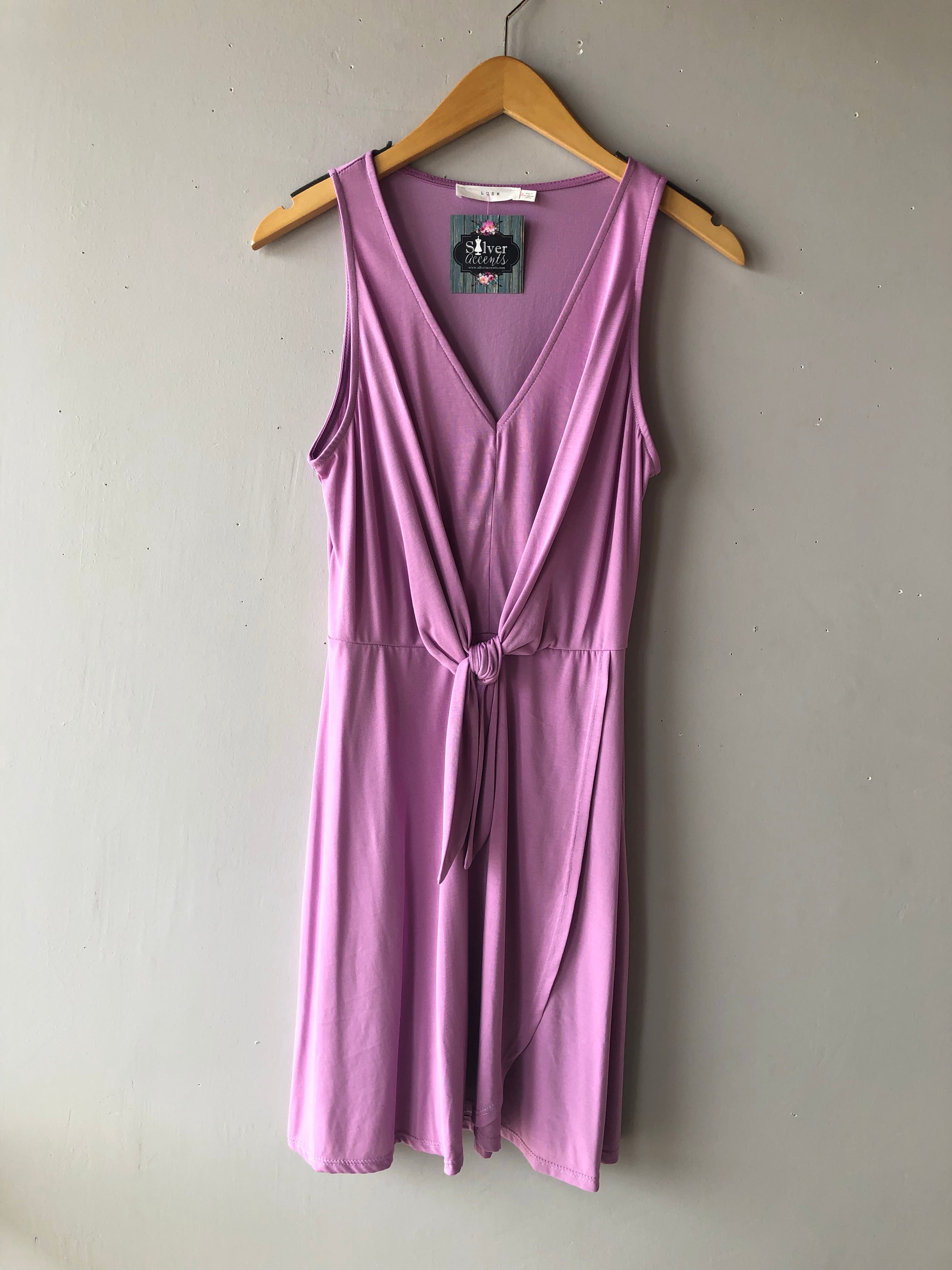 LUSH V-Neck CONVERSATIONS KnotFront TulipHem Dress