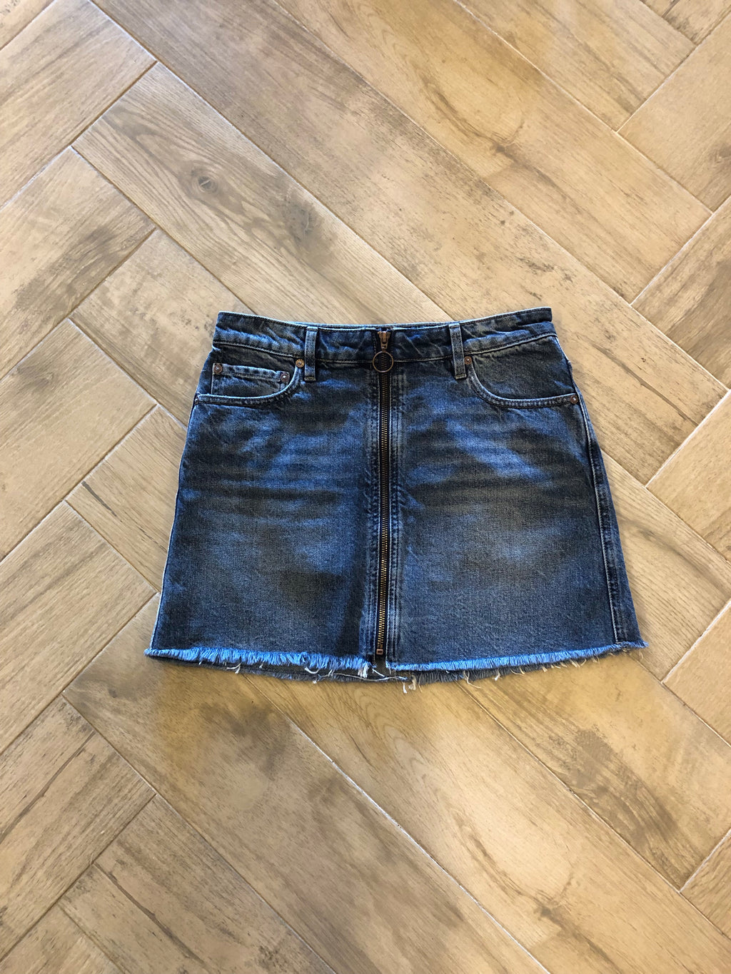 FREE PEOPLE! Denim ZIP IT UP RawSeam ZipFront Skirt