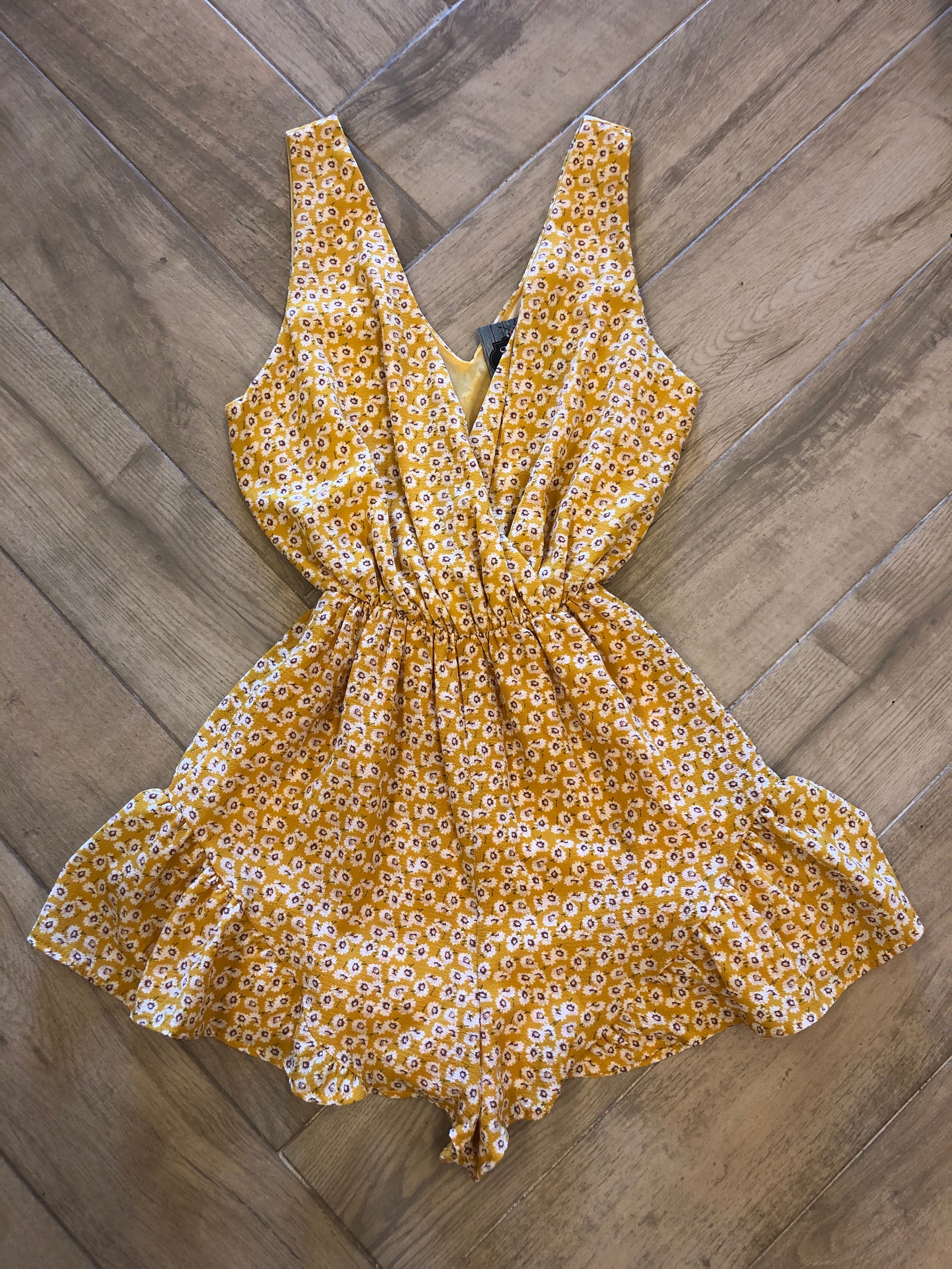 ILLUSTRIOUS Floral Crossover RuffleHem Short Romper