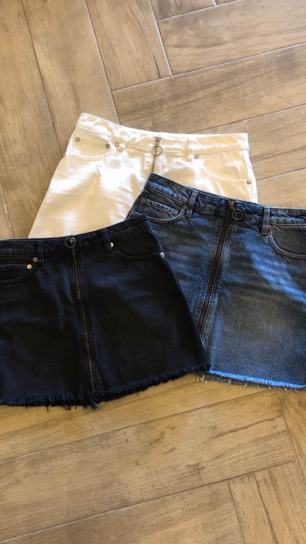 FREE PEOPLE! Denim ZIP IT UP RawSeam ZipFront Skirt